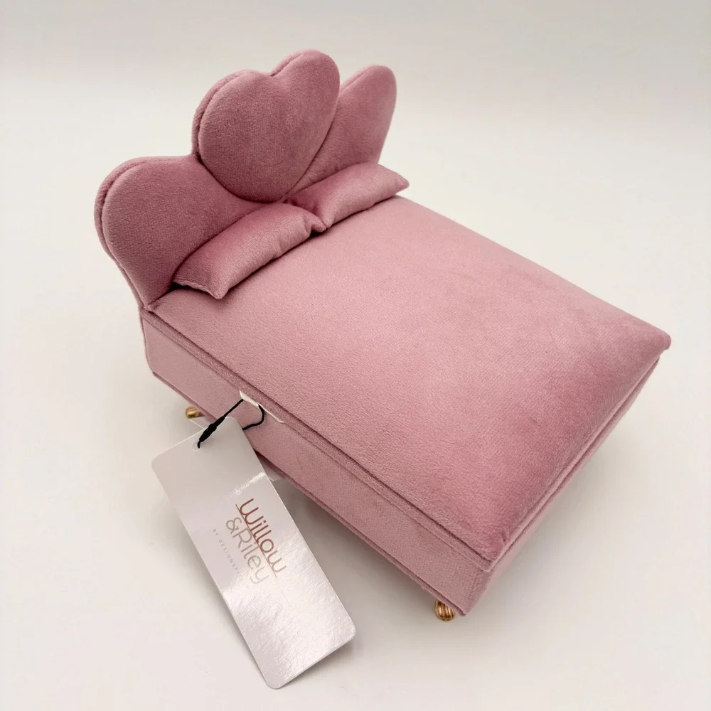 Willow & Riley Pink Velvet Heart Bed Jewelry Box Miniature Furniture Gold Legs